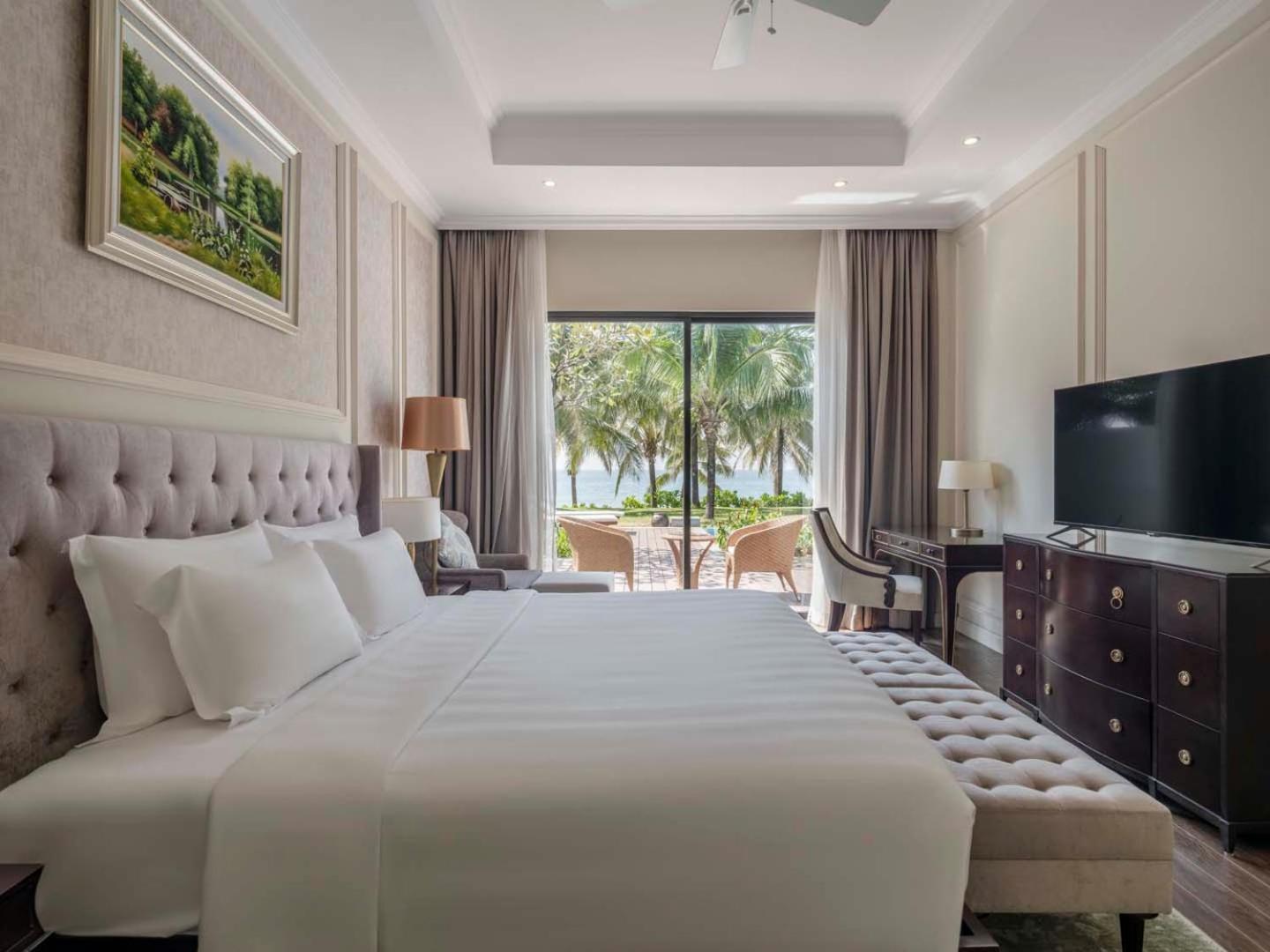 Hotel Vinpearl Wonderworld Phú Quý Zewnętrze zdjęcie