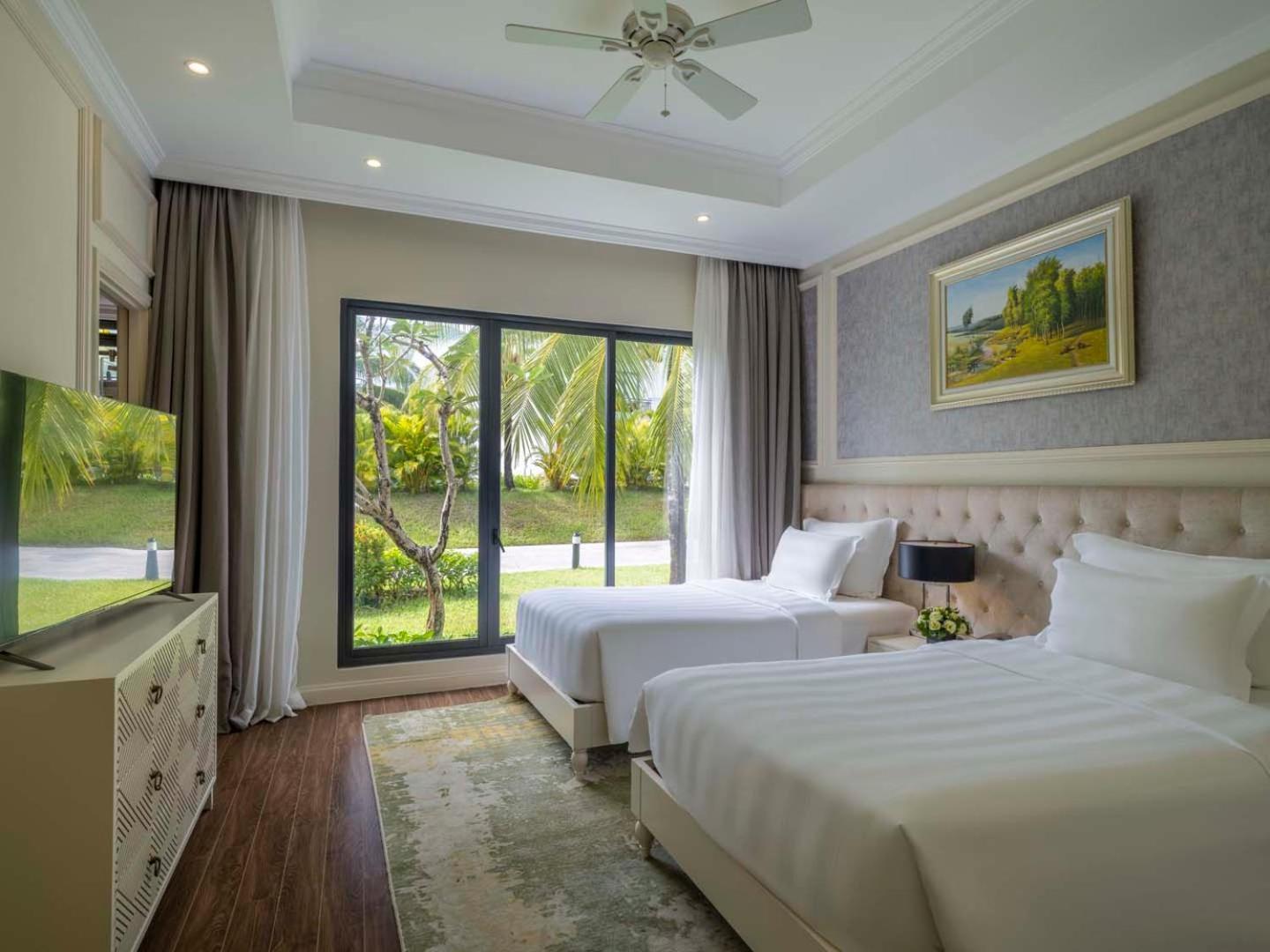Hotel Vinpearl Wonderworld Phú Quý Zewnętrze zdjęcie