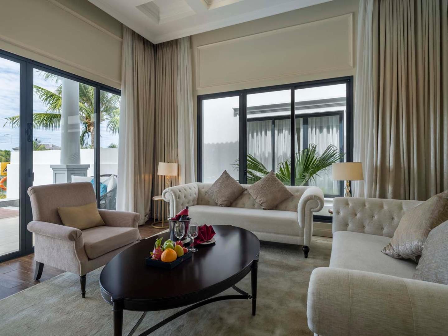 Hotel Vinpearl Wonderworld Phú Quý Zewnętrze zdjęcie